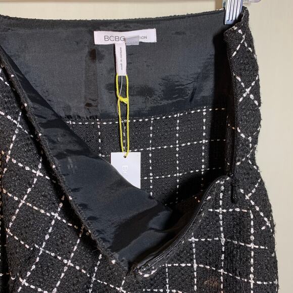 BCBGeneration Side Pleat Grid Tweed Skirt - Picture 6 of 9